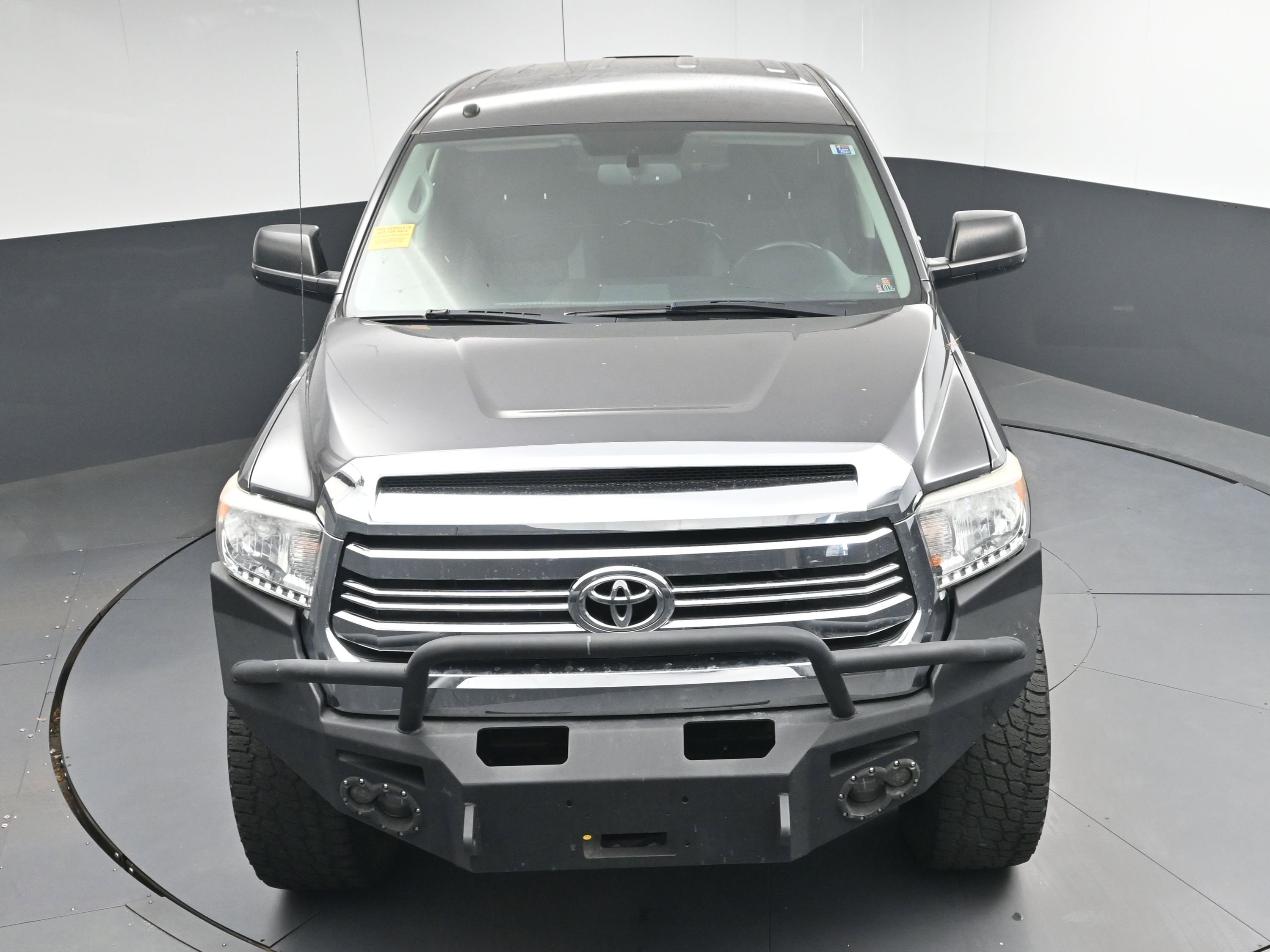 Used 2017 Toyota Tundra SR5 image 32