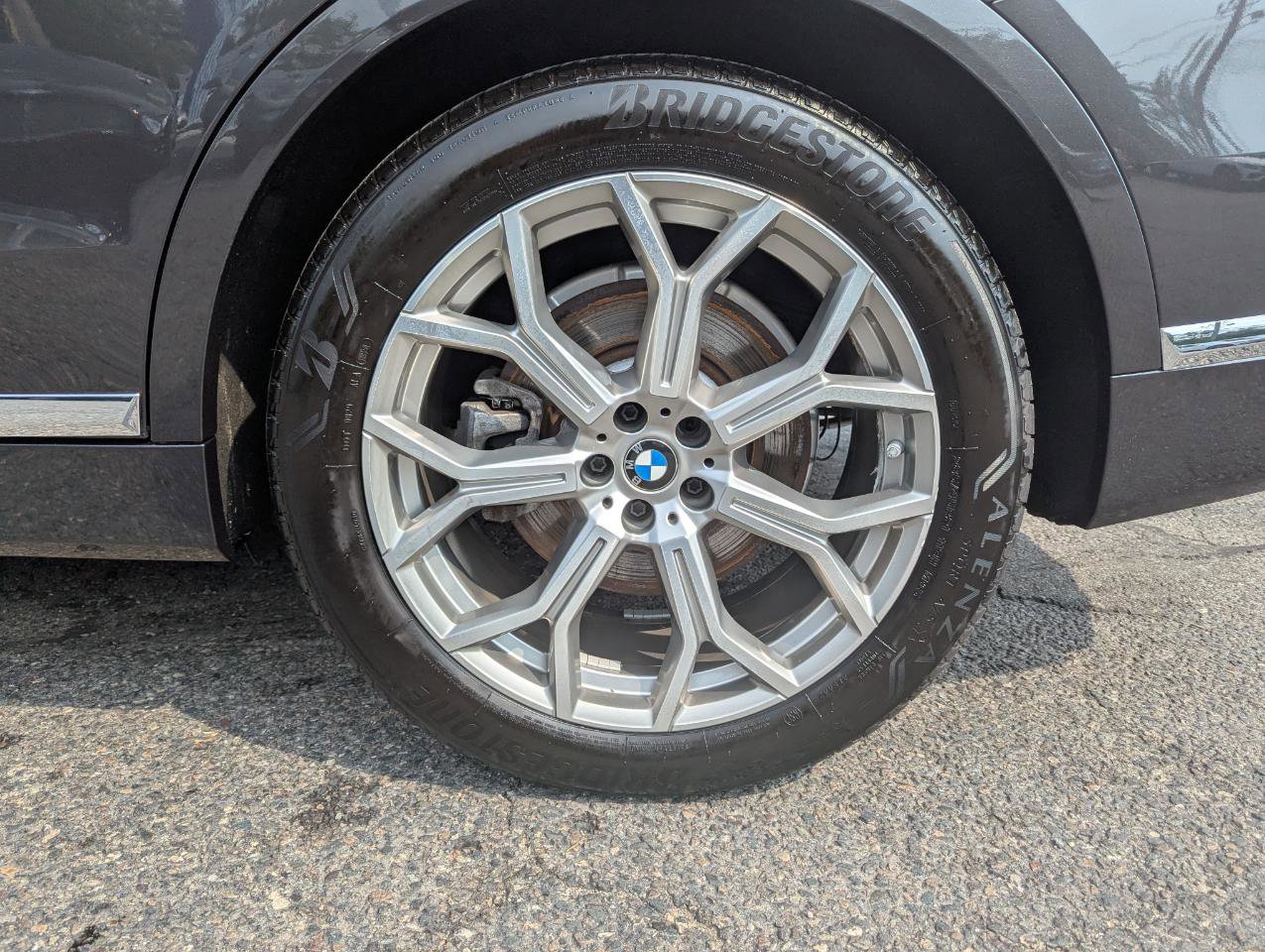 Used 2022 BMW X7 xDrive40i w/ Luxury Seating Package image 65