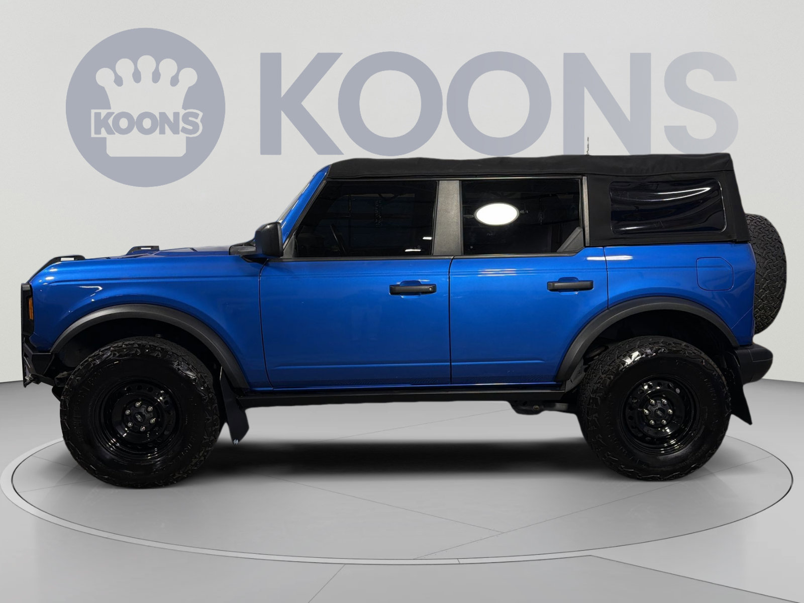 Used 2022 Ford Bronco Black Diamond AWD/4WD image 2