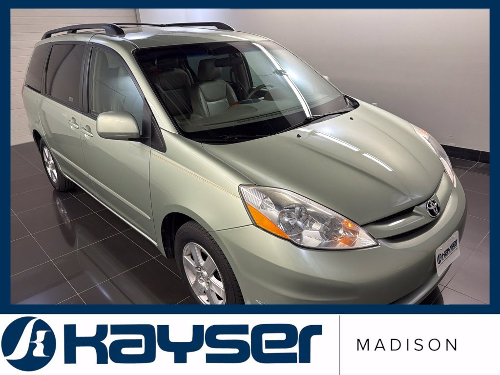 Used 2007 Toyota Sienna XLE FWD image 1