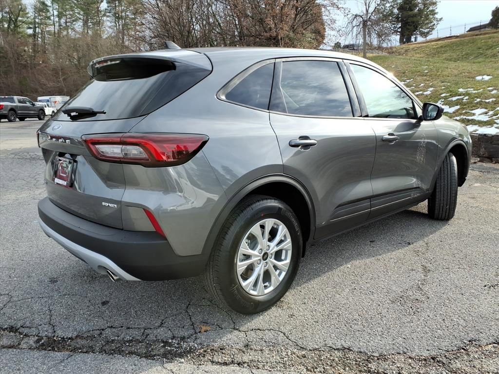 New 2026 Ford Escape Active w/ Cold Weather Package image 5