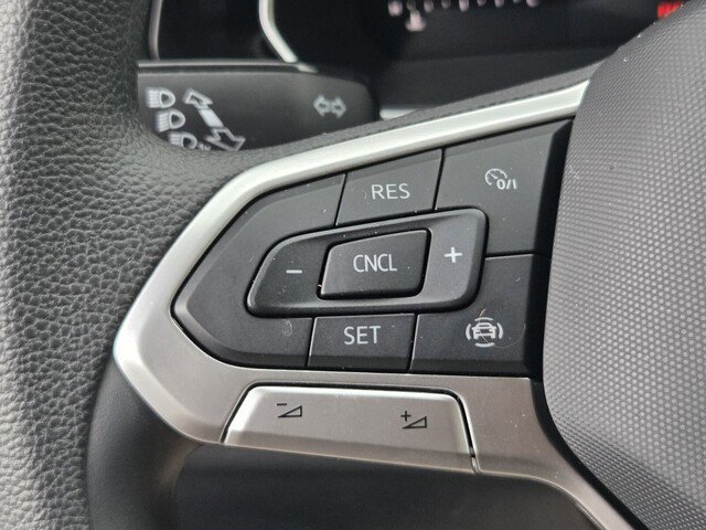 Used 2023 Volkswagen Jetta Sport FWD image 17