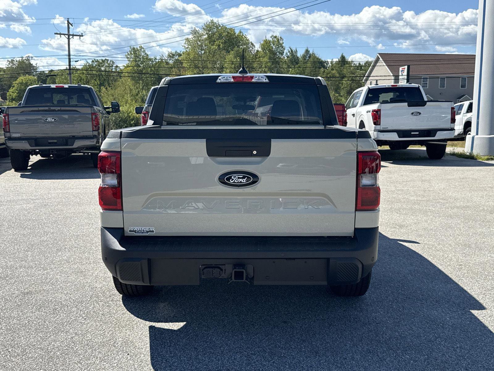 New 2025 Ford Maverick XLT w/ XLT Luxury Package image 6