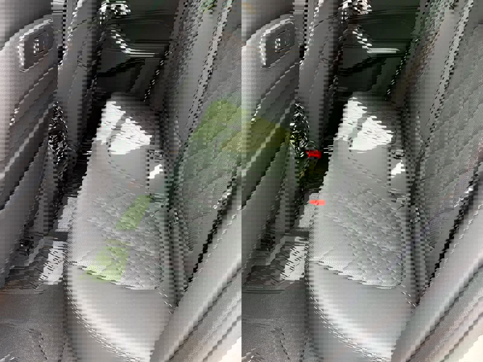 New 2026 BMW X5 xDrive40i w/ Executive Package image 17