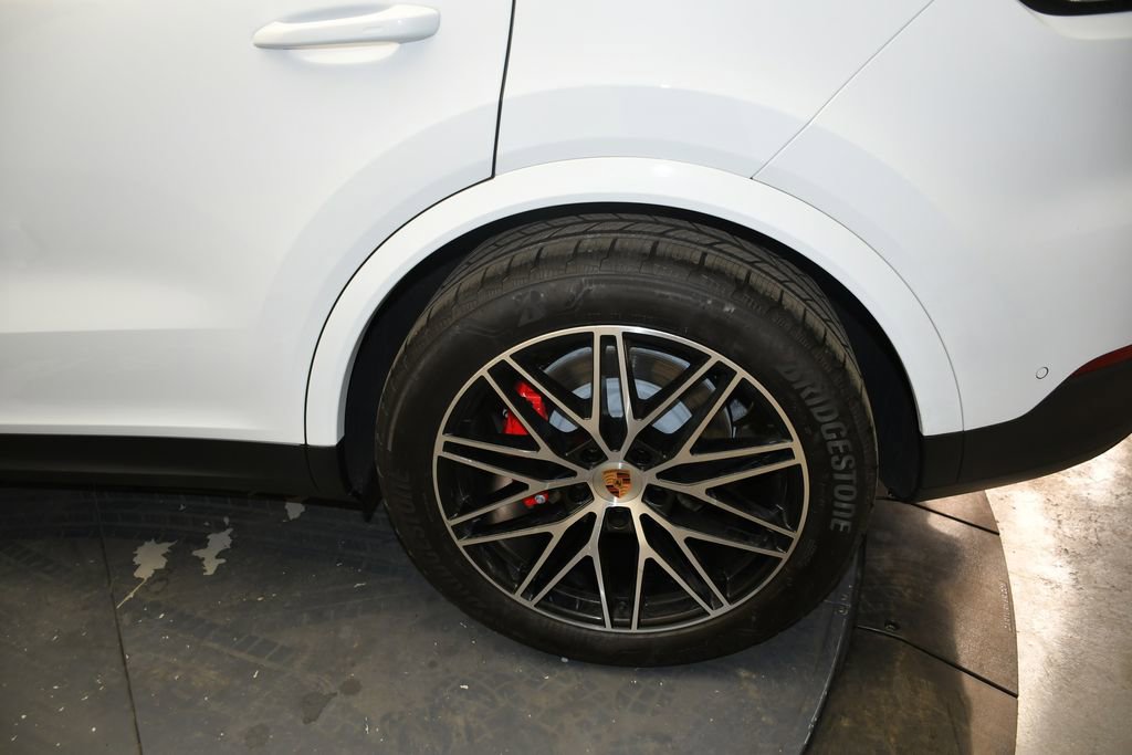 New 2026 Porsche Cayenne S AWD/4WD image 35