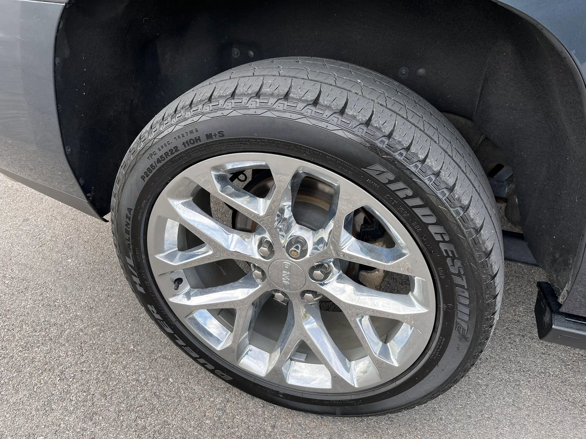 Used 2020 GMC Yukon Denali w/ Denali Ultimate Package image 24