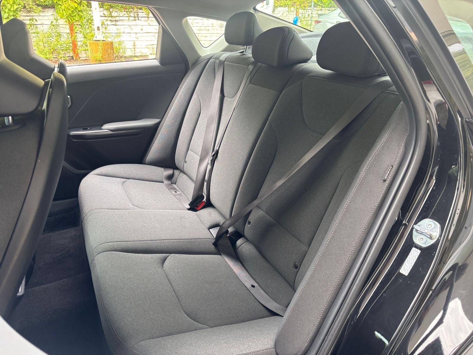 Used 2025 Kia K4 FWD image 36