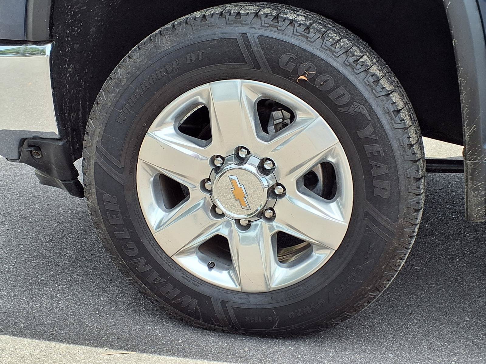 Certified 2023 Chevrolet Silverado 2500 LTZ w/ LTZ Plus Package AWD/4WD image 28