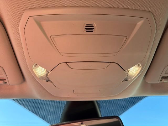 Used 2018 Ford Escape SE w/ Ford Safe & Smart Package FWD image 22
