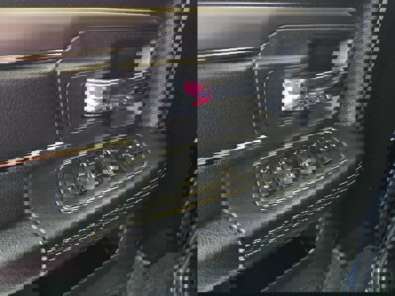 Used 2015 RAM 1500 Sport w/ Sport Premium Group image 18