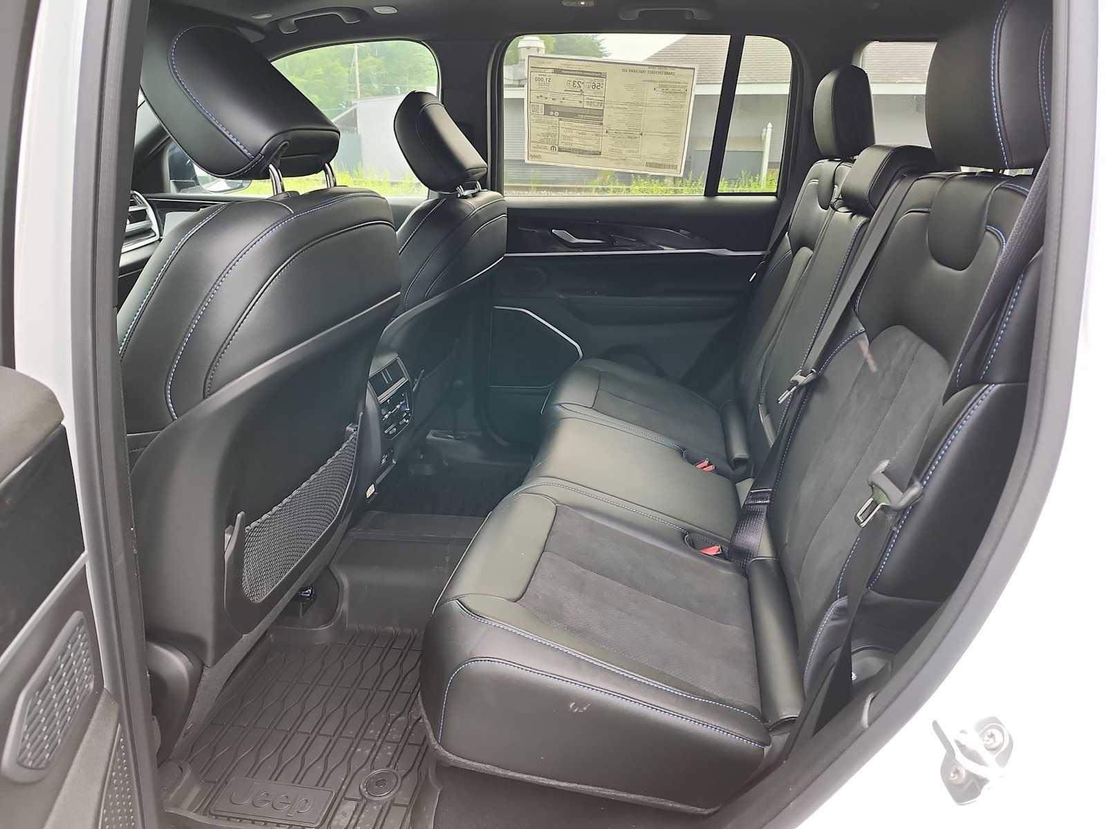 New 2024 Jeep Grand Cherokee Trailhawk w/ Advanced Protech Group II image 15