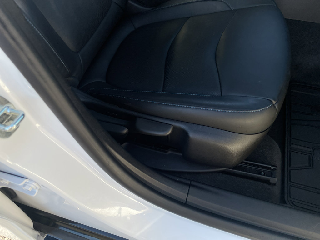 Used 2017 Chevrolet Volt Premier w/ Driver Confidence II Package image 48