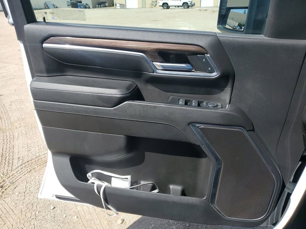 Certified 2024 Chevrolet Silverado 2500 LT image 20