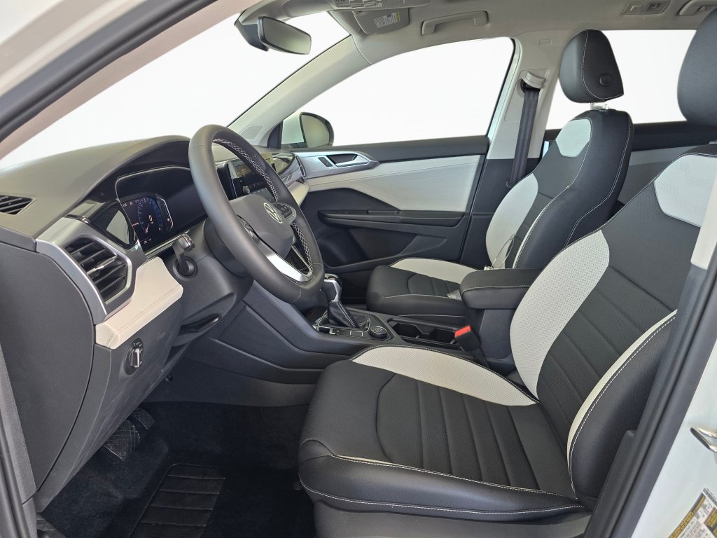 New 2026 Volkswagen Taos SEL AWD/4WD image 18