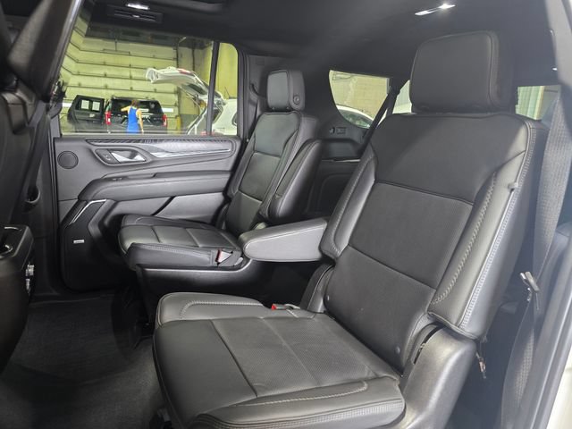 Used 2024 GMC Yukon XL Denali w/ Advanced Technology Package AWD/4WD image 24