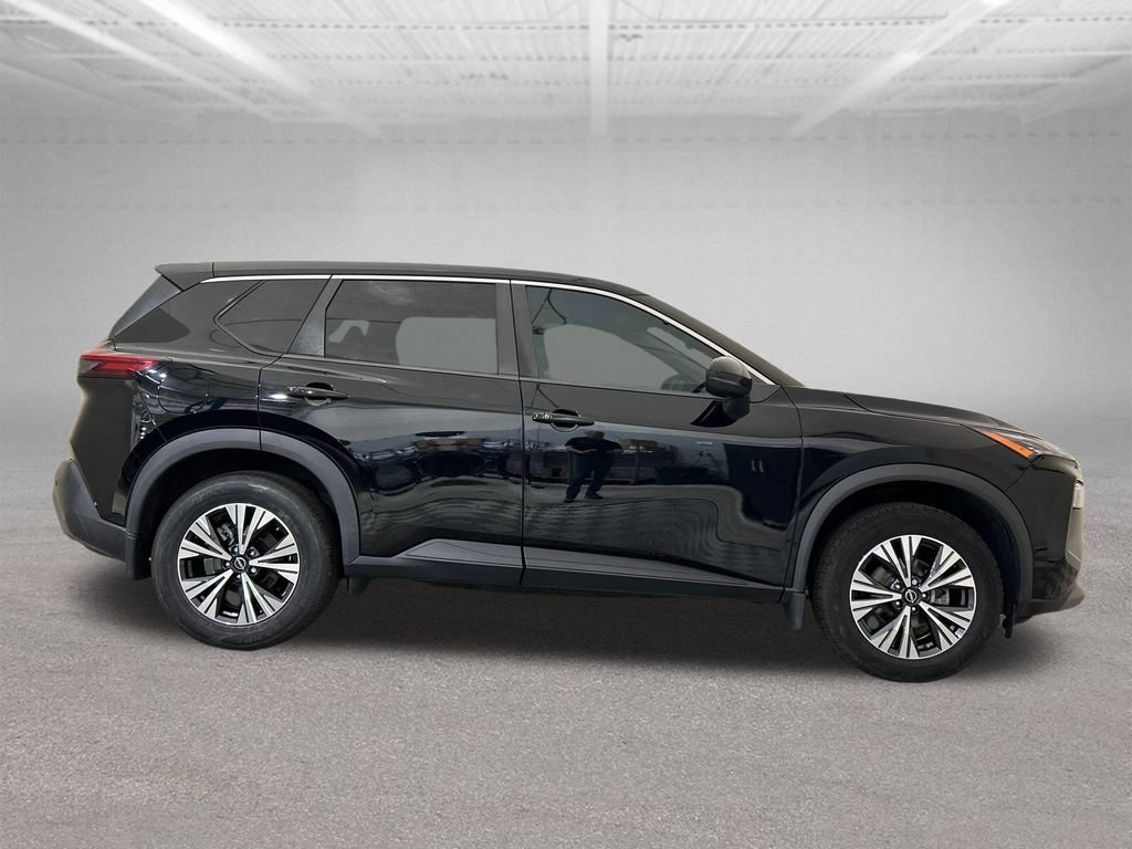 Used 2022 Nissan Rogue SV FWD image 7