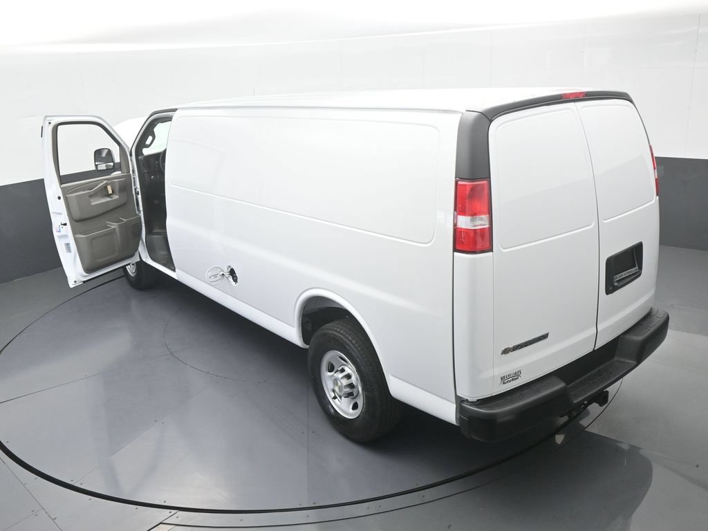 New 2026 Chevrolet Express 2500 Extended w/ Driver Convenience Package RWD image 64