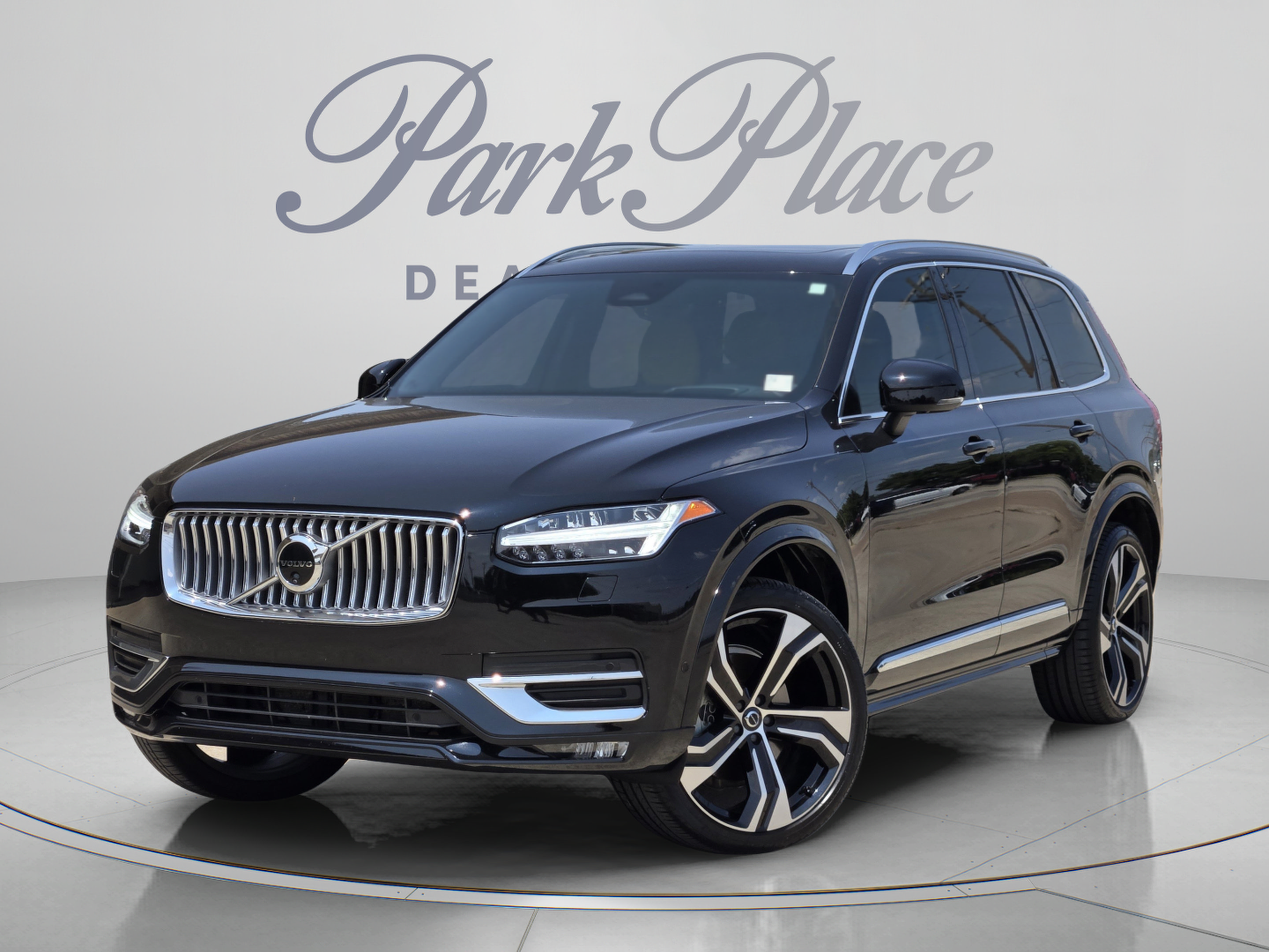 Used 2024 Volvo XC90 B6 Ultimate w/ Protection Package Premier AWD/4WD video 1
