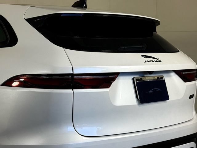 New 2026 Jaguar F-PACE R-Dynamic S AWD/4WD image 16