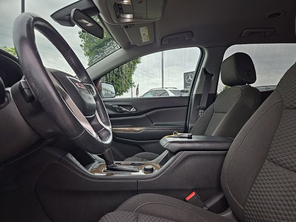 Used 2017 GMC Acadia SLE w/ Driver Alert Package I AWD/4WD image 34