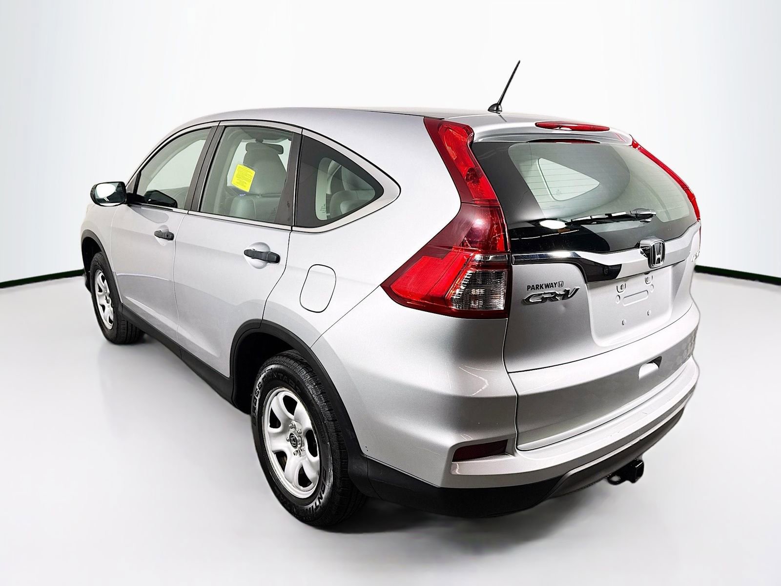 Used 2016 Honda CR-V LX image 5