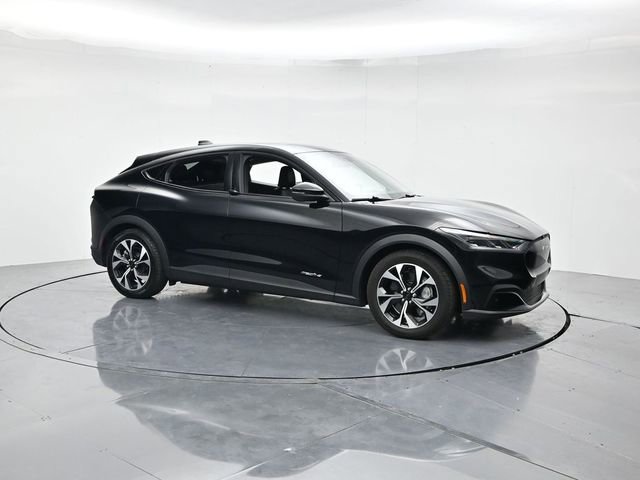 Used 2025 Ford Mustang Mach-E Select image 3