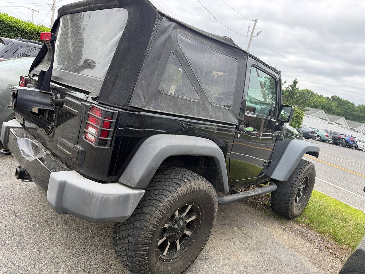 Used 2016 Jeep Wrangler Sport AWD/4WD image 6