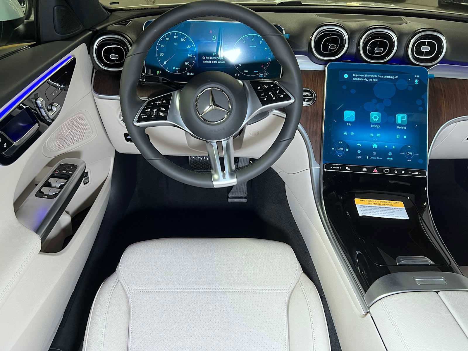 Used 2025 Mercedes-Benz C 300 4MATIC Sedan image 31