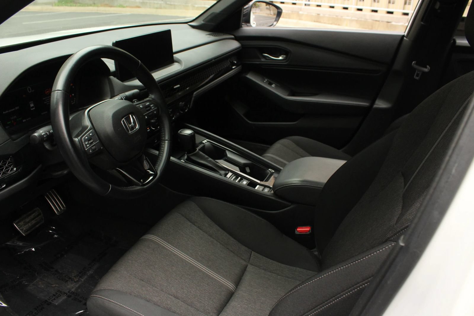 Used 2024 Honda Accord Sport image 13