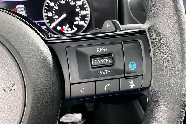 Used 2023 Nissan Rogue SV AWD/4WD image 22