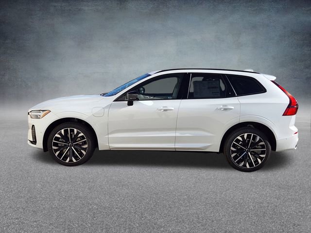 New 2026 Volvo XC60 T8 Ultra w/ Climate Package image 4