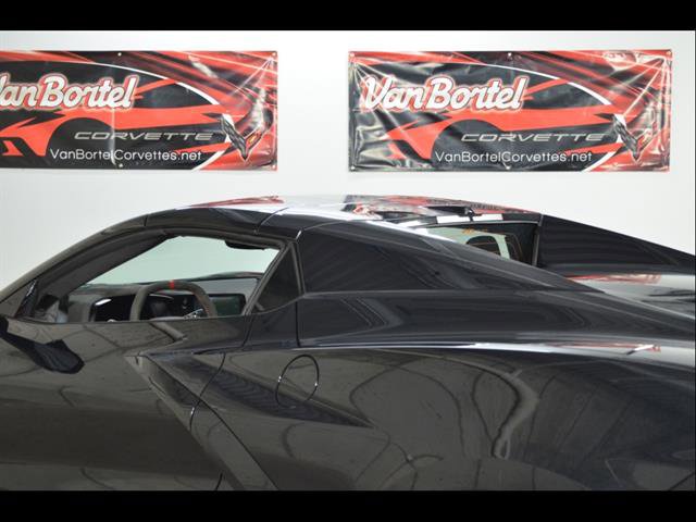 Used 2023 Chevrolet Corvette Stingray Premium Conv w/ Z51 Performance Package image 5