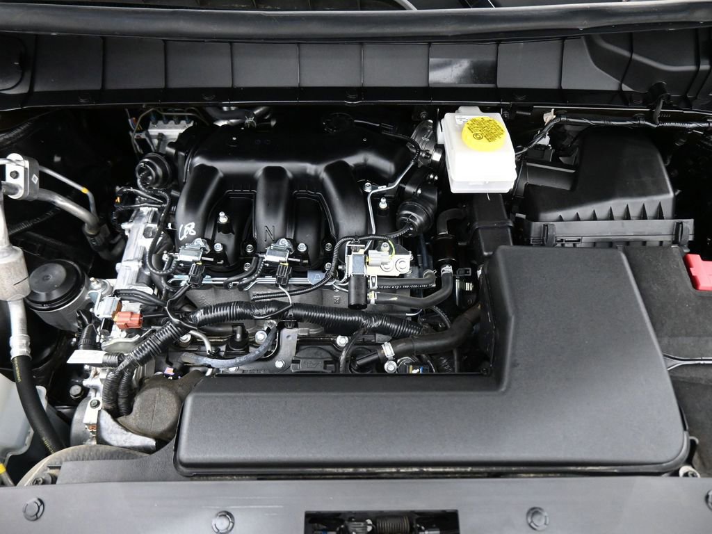 Used 2025 Nissan Pathfinder Platinum w/ Cargo Package FWD image 25