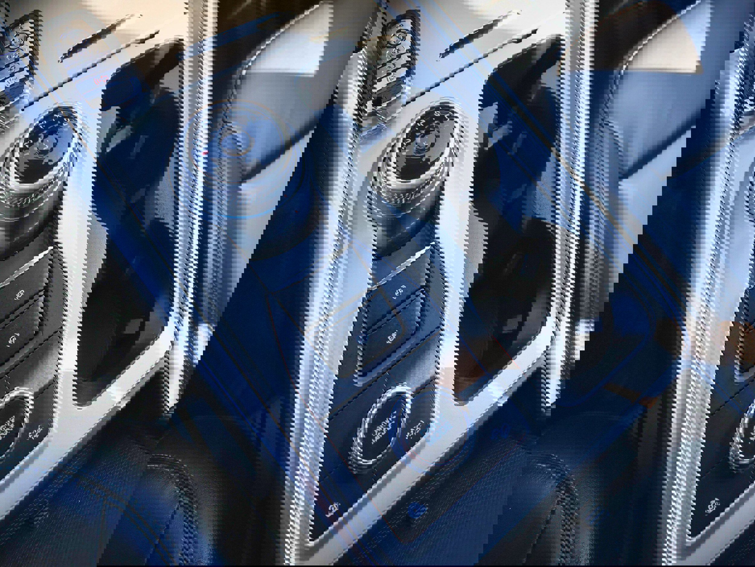 Used 2023 Ford Explorer XLT w/ Equipment Group 202A image 25