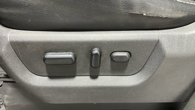 Used 2012 Ford F350 Lariat w/ Chrome Pkg AWD/4WD image 9