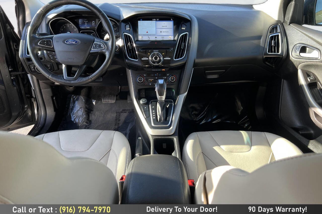 Used 2017 Ford Focus Titanium image 15