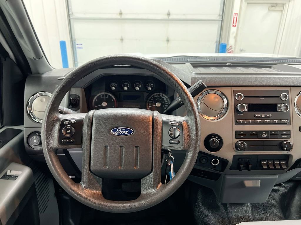 Used 2016 Ford F350 XLT AWD/4WD image 11