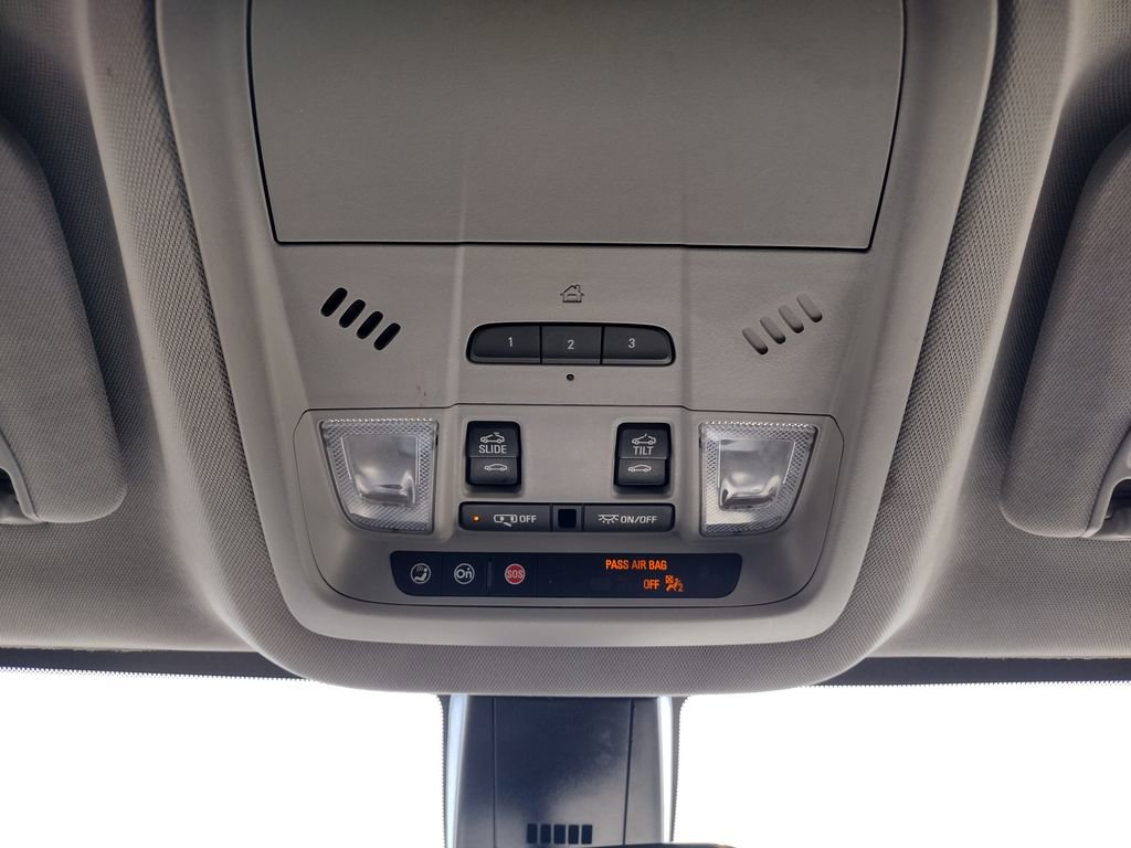 Used 2021 GMC Acadia SLE w/ GMC Pro Grade Package image 31