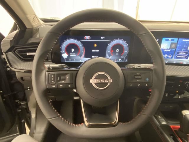 New 2026 Nissan Kicks SR w/ Cold Weather Package FWD image 22