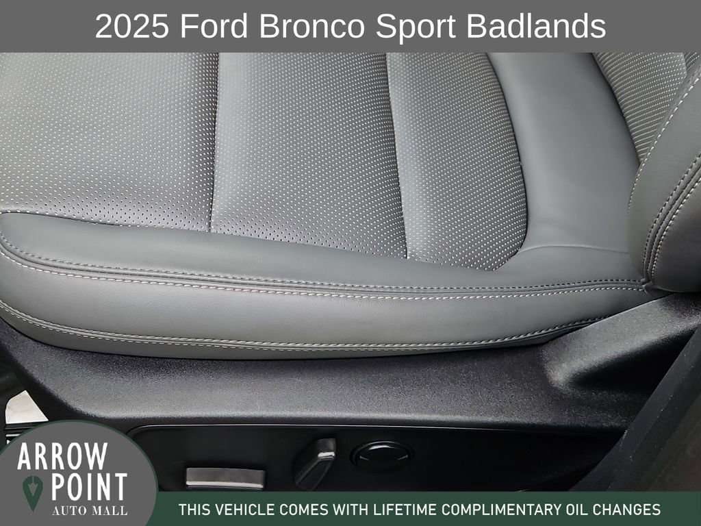Used 2025 Ford Bronco Sport Badlands AWD/4WD image 23