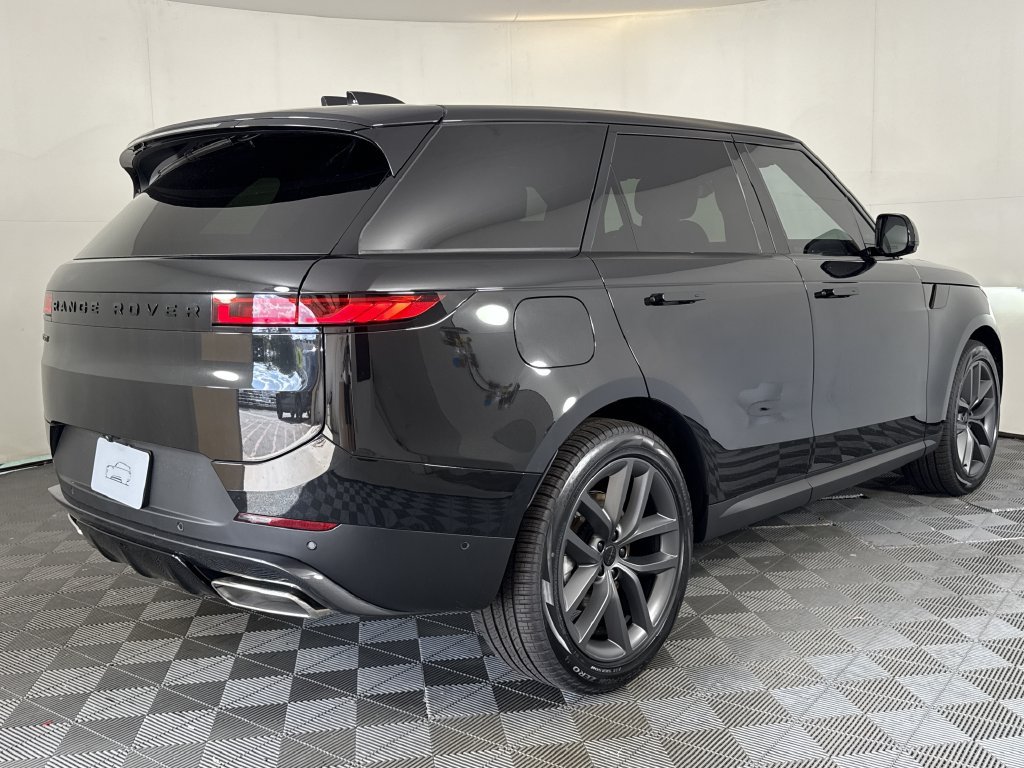 New 2027 Land Rover Range Rover Sport SE AWD/4WD image 8