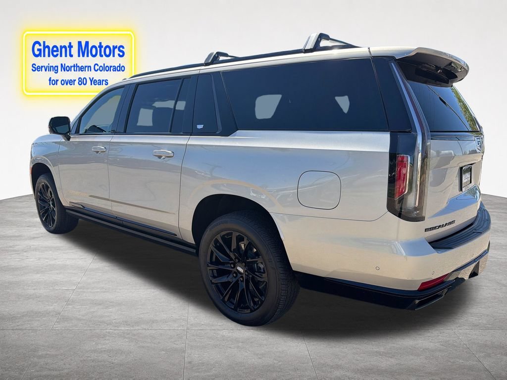 Used 2024 Cadillac Escalade ESV Sport Platinum w/ LPO, ONYX Package AWD/4WD image 7