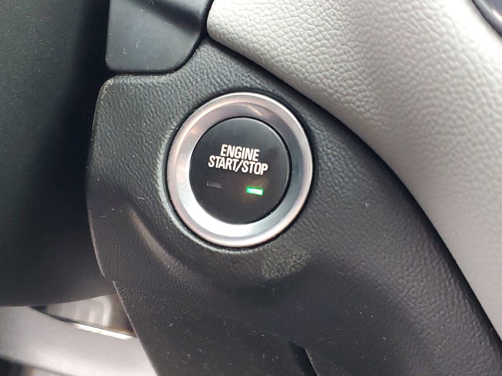Used 2020 Chevrolet Equinox LS FWD image 18
