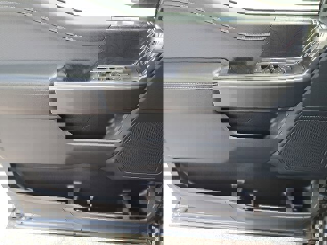 Certified 2022 Ford F150 XLT w/ Equipment Group 302A High image 21