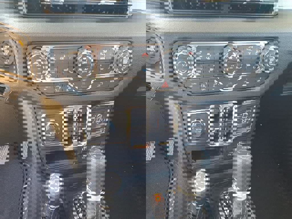 New 2026 Jeep Gladiator Sport image 16