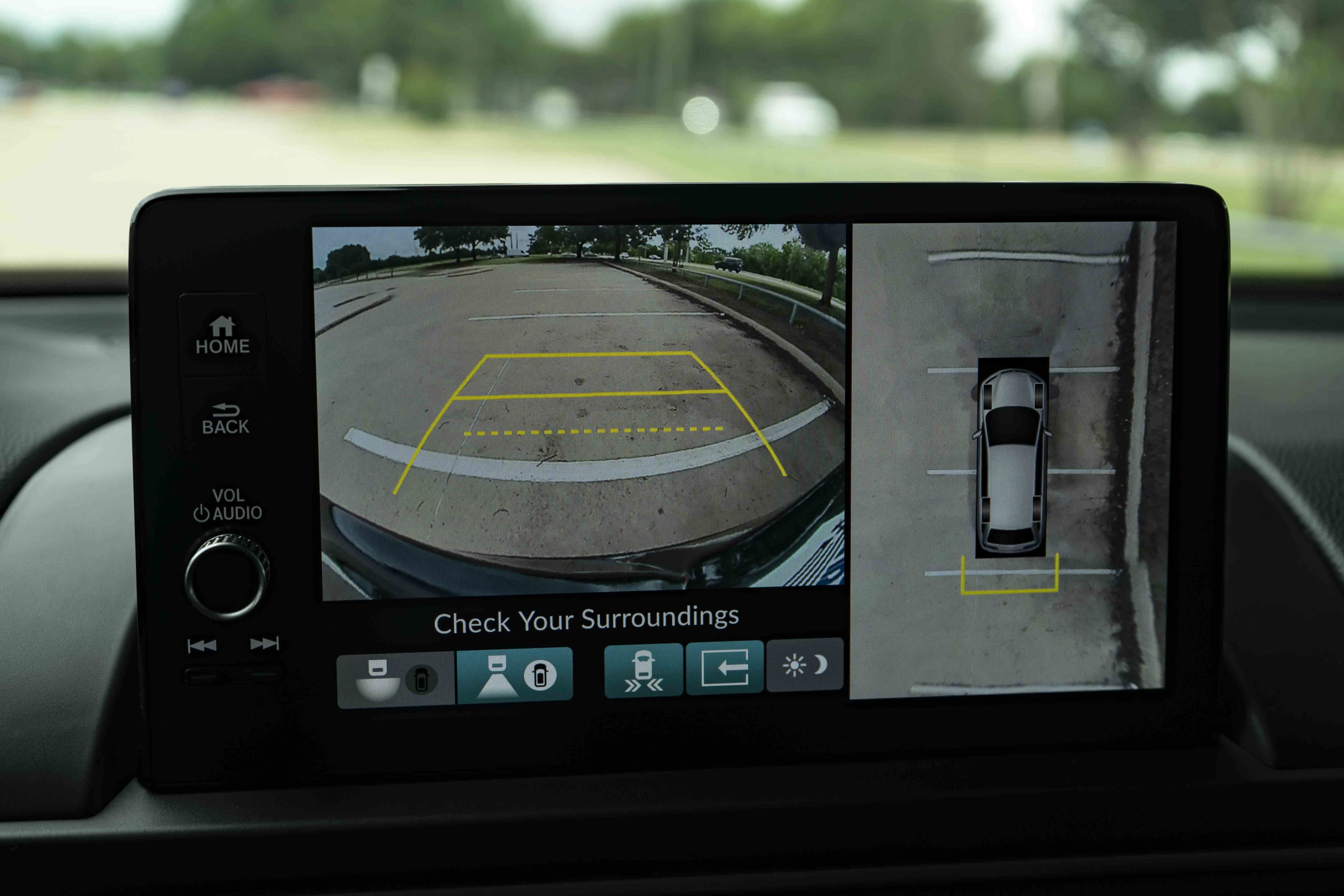Certified 2025 Honda Pilot Elite image 32