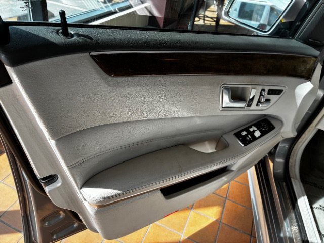 Used 2014 Mercedes-Benz E 350 Sedan w/ Premium 1 Package image 12