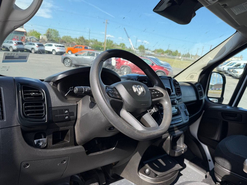 Used 2023 RAM ProMaster 2500 FWD image 14