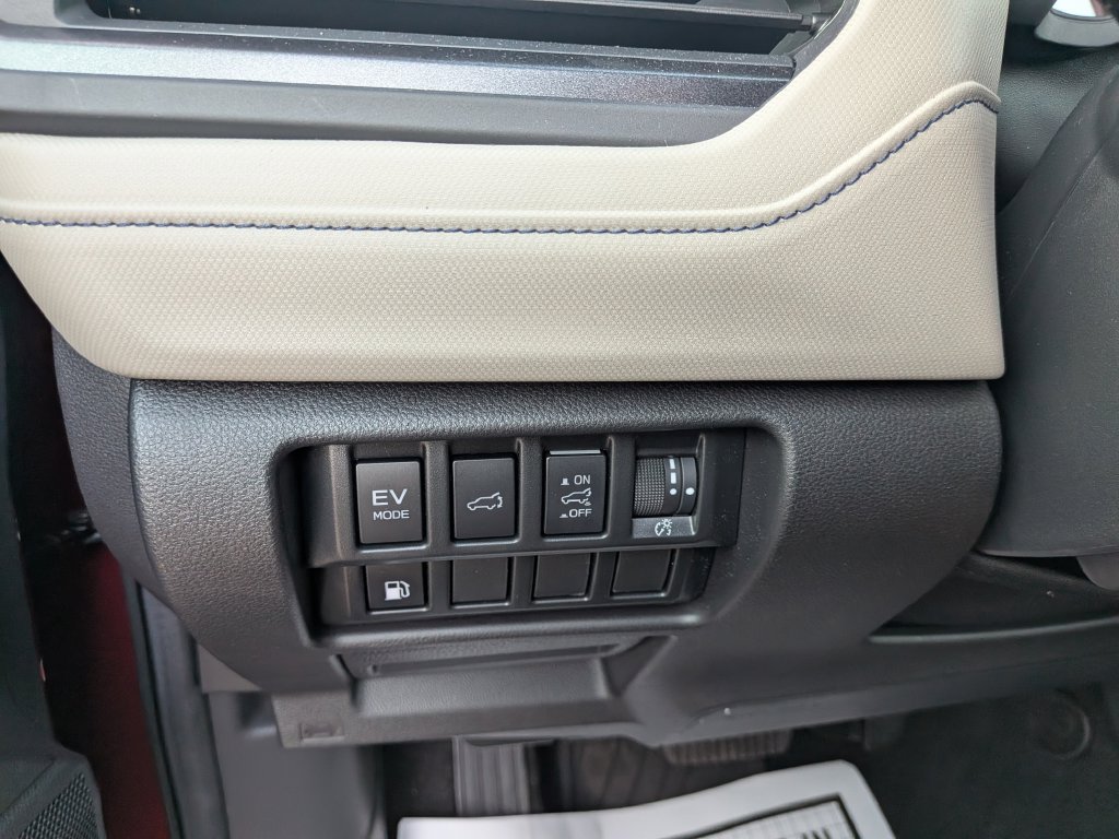 Used 2026 Subaru Forester Premium AWD/4WD image 23