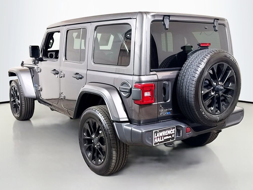 Used 2025 Jeep Wrangler Unlimited Sahara w/ Safety Group AWD/4WD image 6